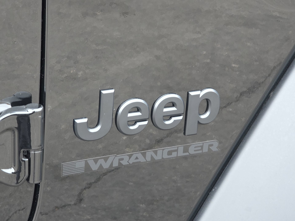 Thumbnail: 2026 Jeep Wrangler - 7