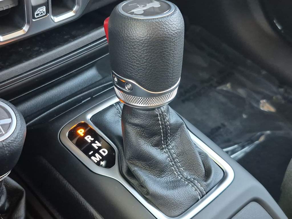 Thumbnail: 2026 Jeep Wrangler - 15