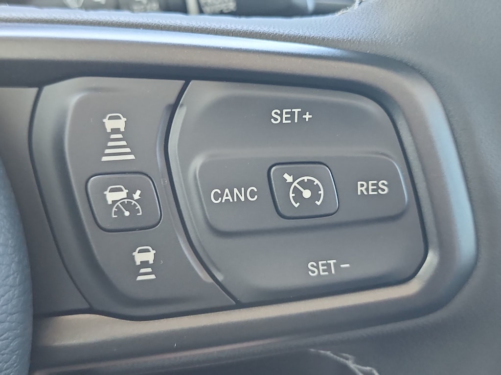 Thumbnail: 2026 Jeep Wrangler - 27