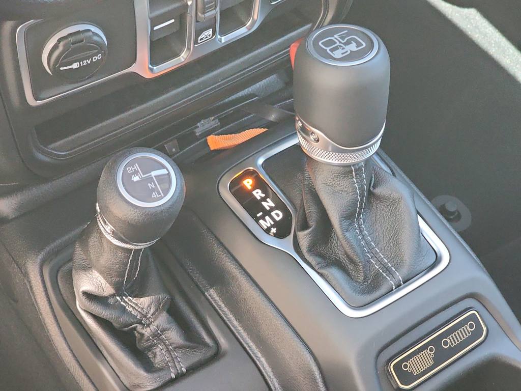 Thumbnail: 2026 Jeep Wrangler - 16
