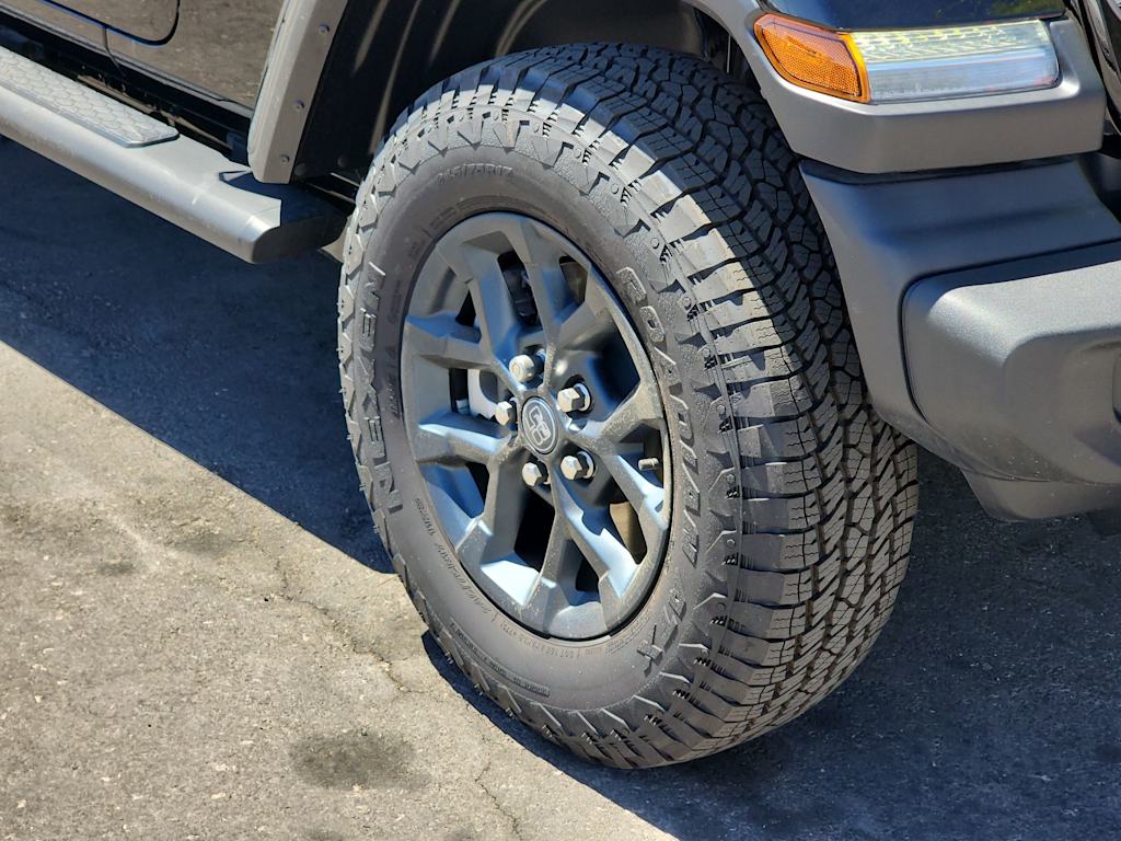 Thumbnail: 2026 Jeep Wrangler - 8