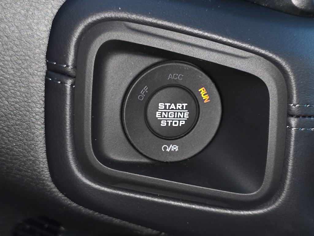 Thumbnail: 2026 Jeep Wrangler - 25