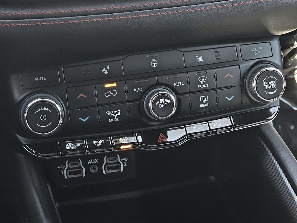 Thumbnail: 2025 Dodge Durango - 27