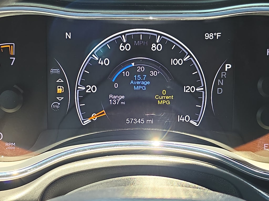 Thumbnail: 2019 Jeep Grand Cherokee - 17