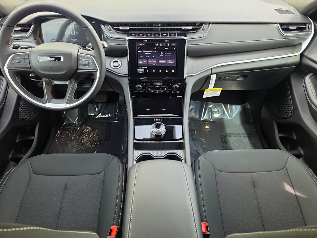 Thumbnail: 2026 Jeep Grand Cherokee - 10