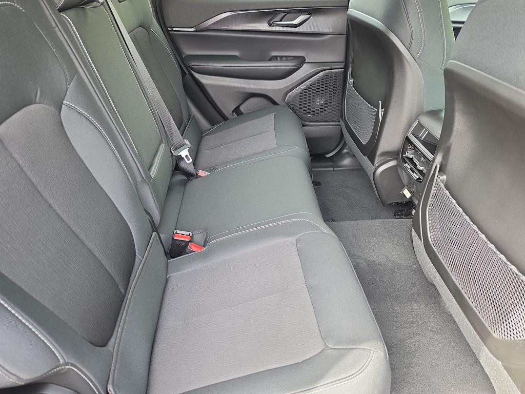 Thumbnail: 2026 Jeep Grand Cherokee - 13