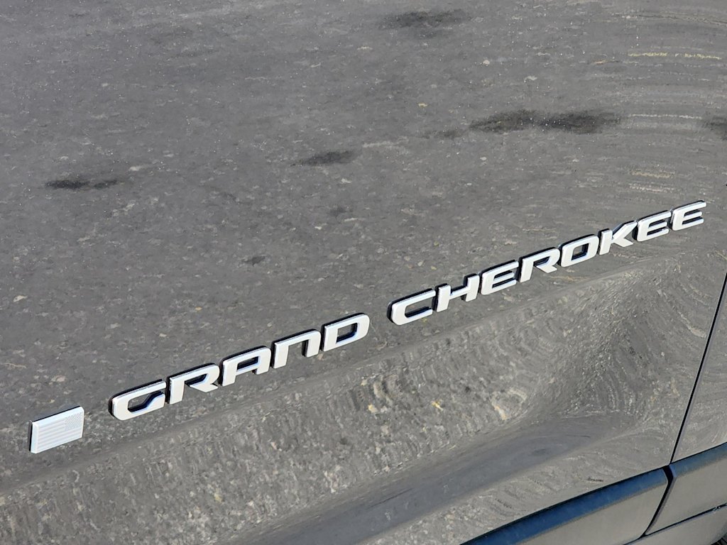 Thumbnail: 2026 Jeep Grand Cherokee - 7