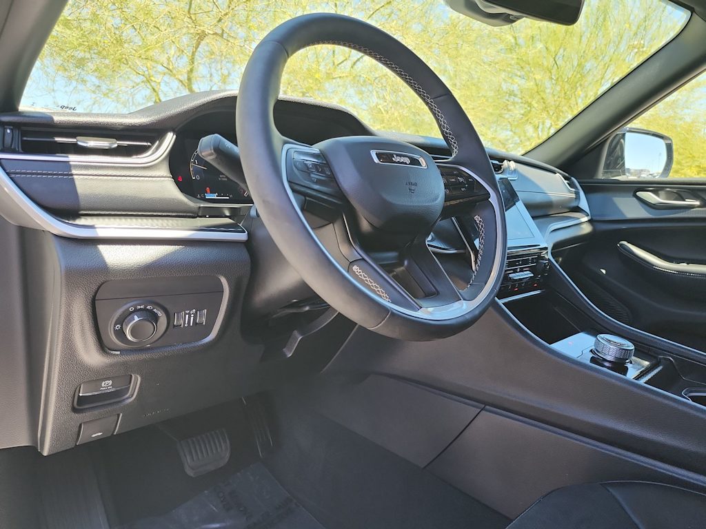Thumbnail: 2025 Jeep Grand Cherokee - 2