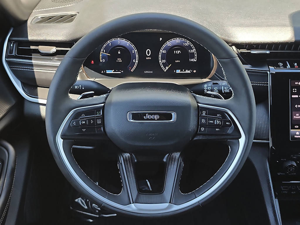 Thumbnail: 2025 Jeep Grand Cherokee - 14