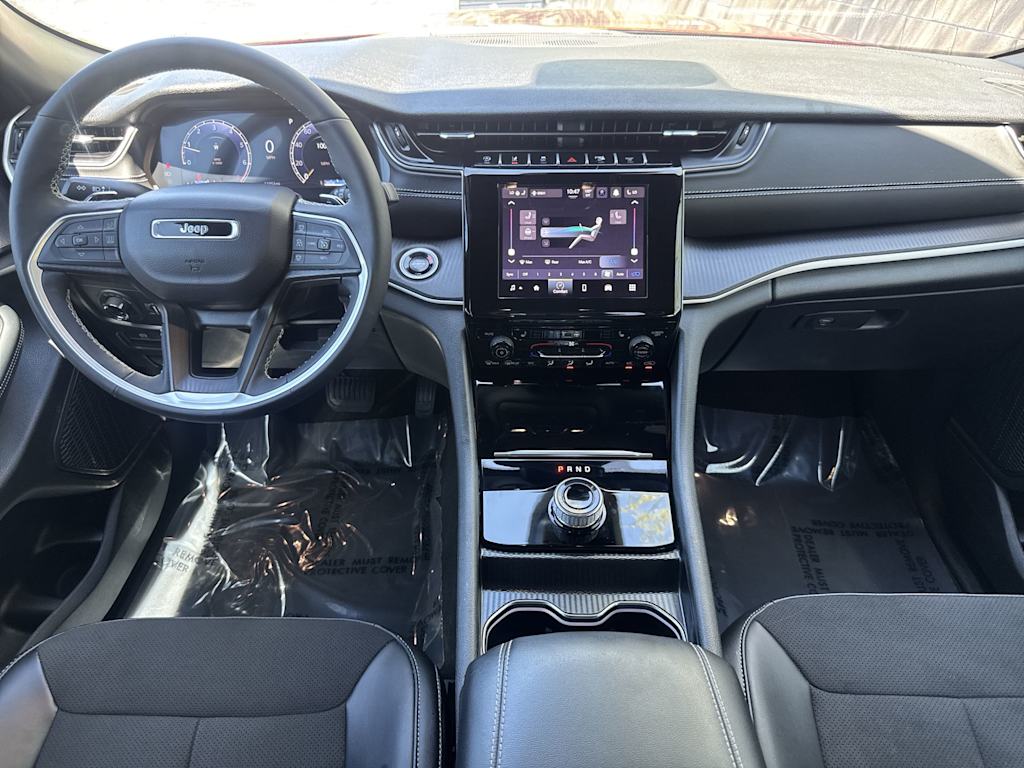 Thumbnail: 2025 Jeep Grand Cherokee - 10