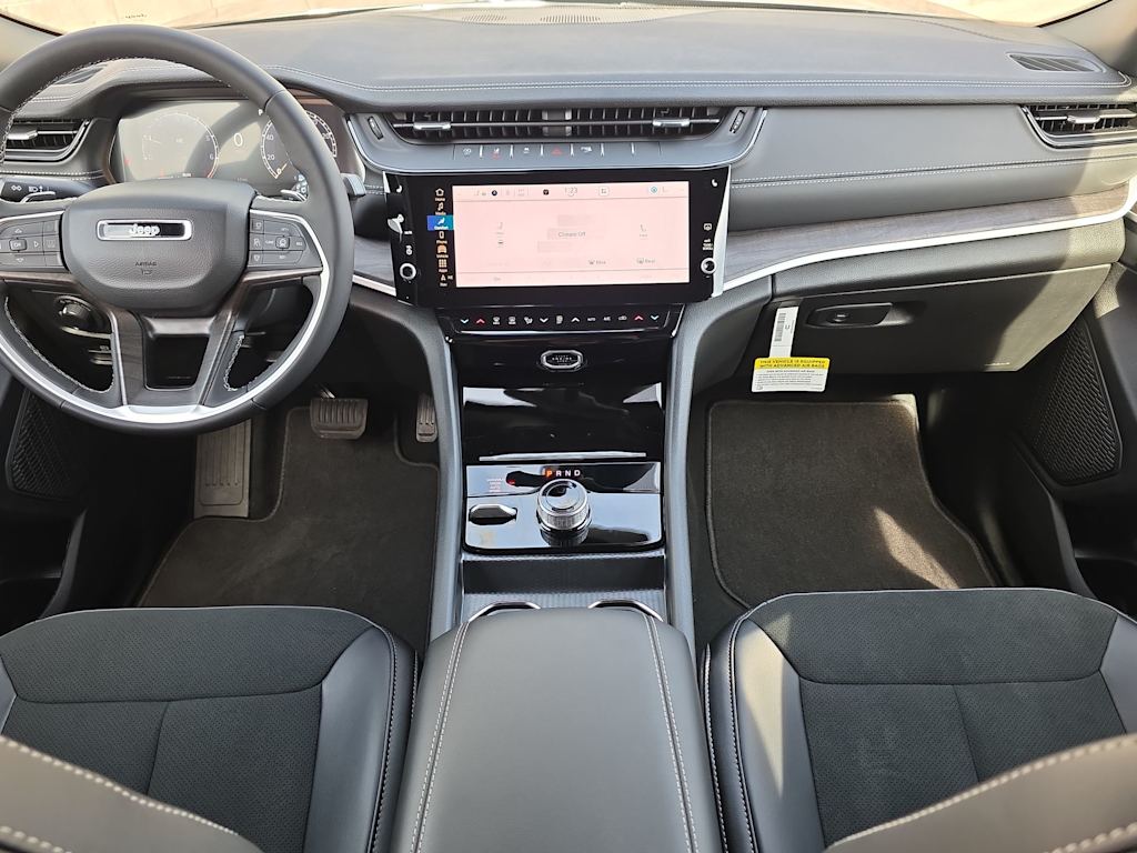 Thumbnail: 2026 Jeep Grand Cherokee - 10