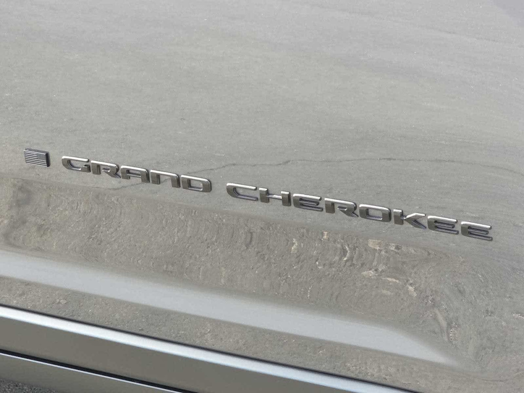 Thumbnail: 2026 Jeep Grand Cherokee - 7