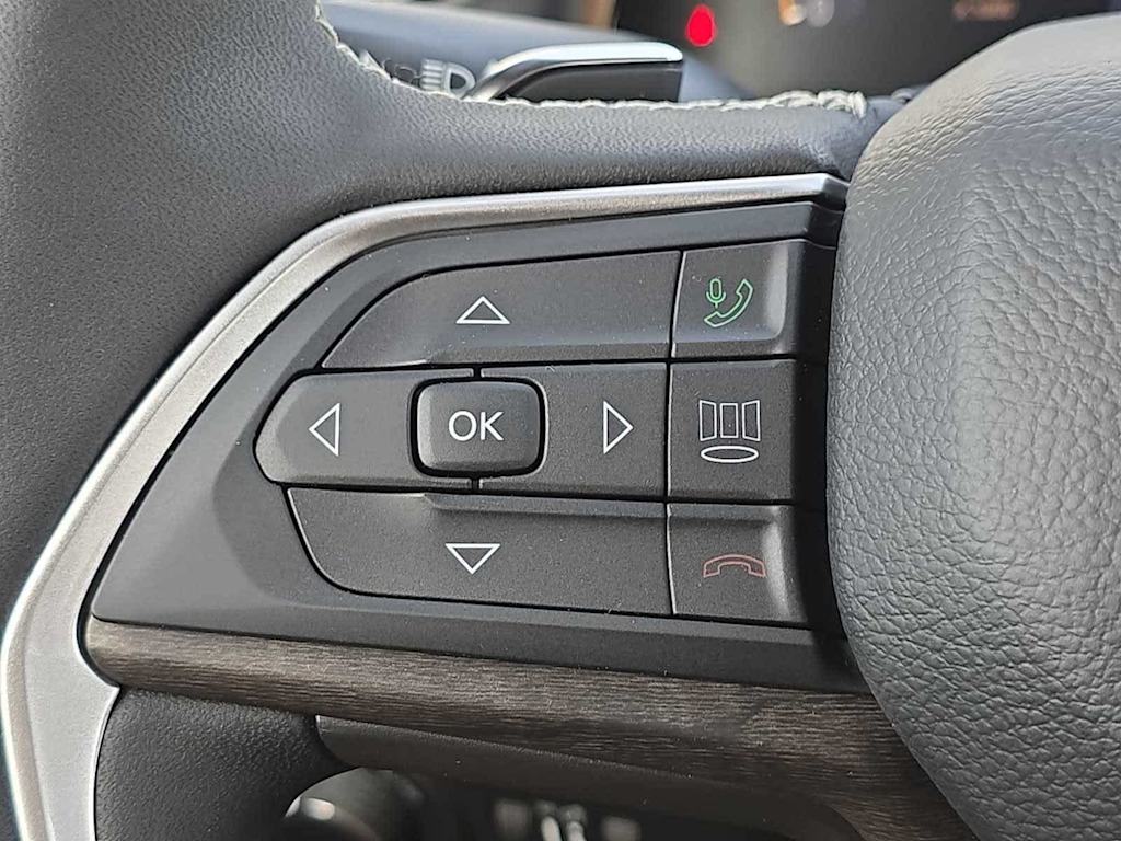 Thumbnail: 2026 Jeep Grand Cherokee - 35