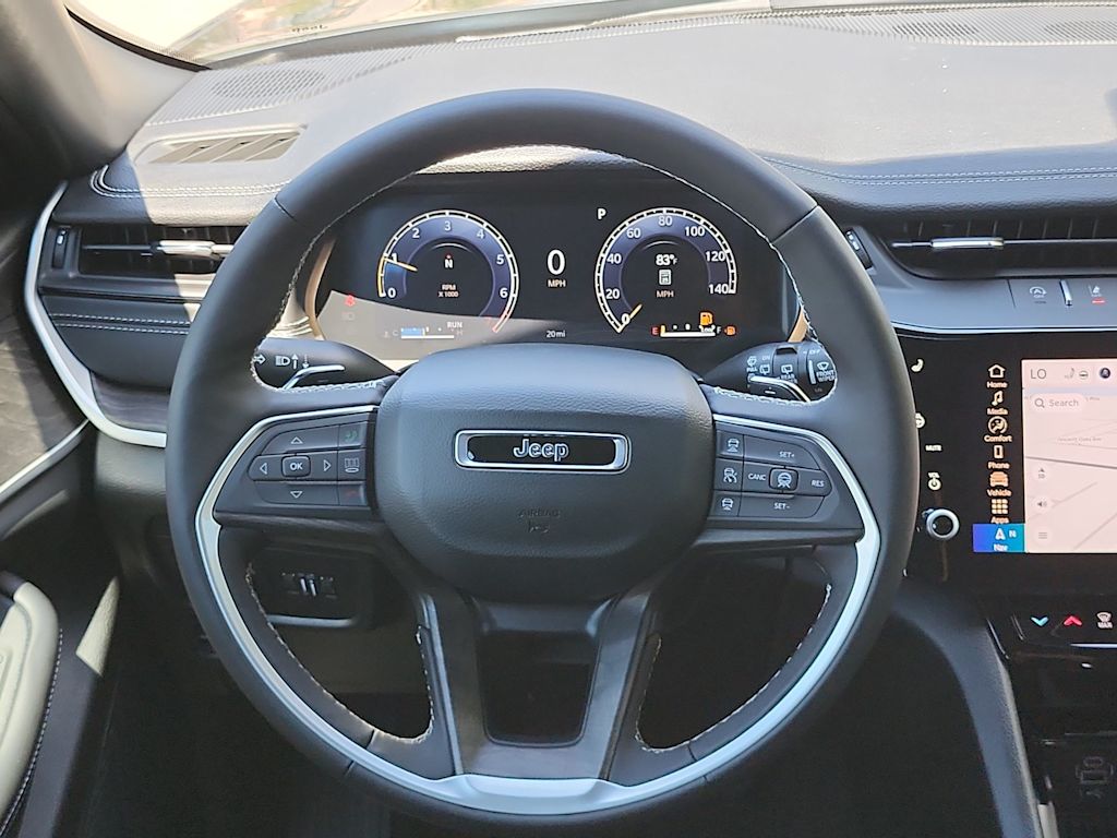 Thumbnail: 2026 Jeep Grand Cherokee - 13