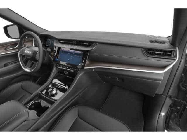 Thumbnail: 2026 Jeep Grand Cherokee - 8