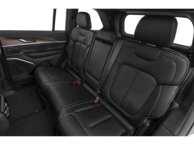 Thumbnail: 2026 Jeep Grand Cherokee - 7