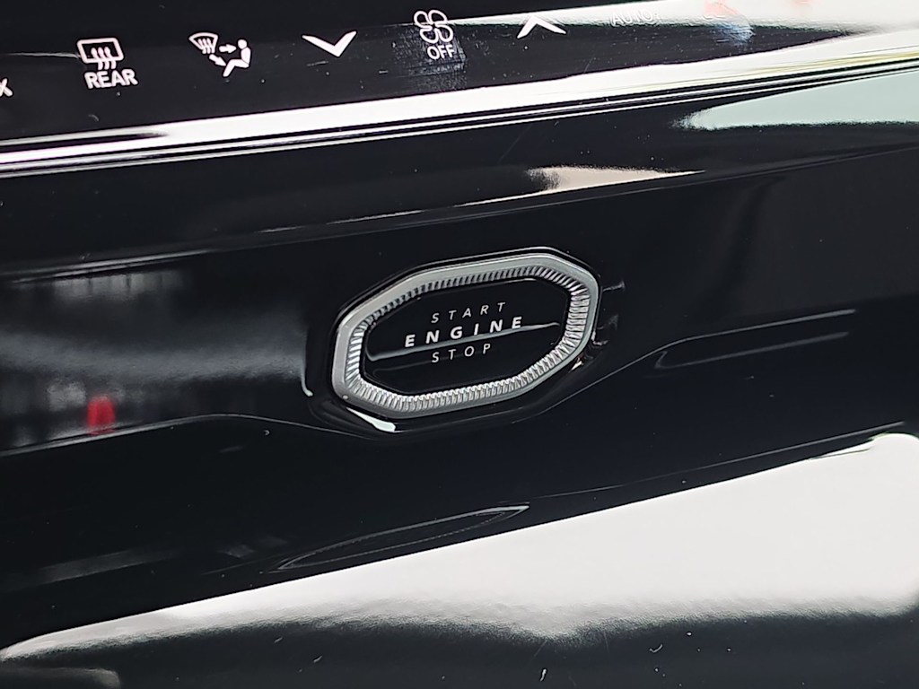 Thumbnail: 2026 Jeep Grand Cherokee - 24