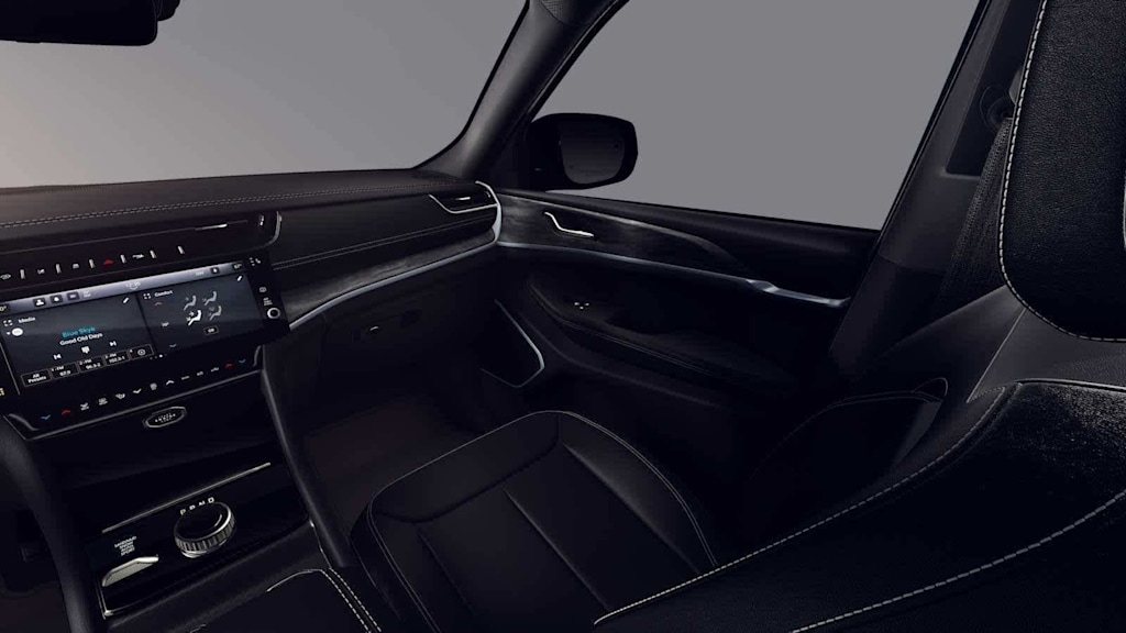 Thumbnail: 2026 Jeep Grand Cherokee - 10