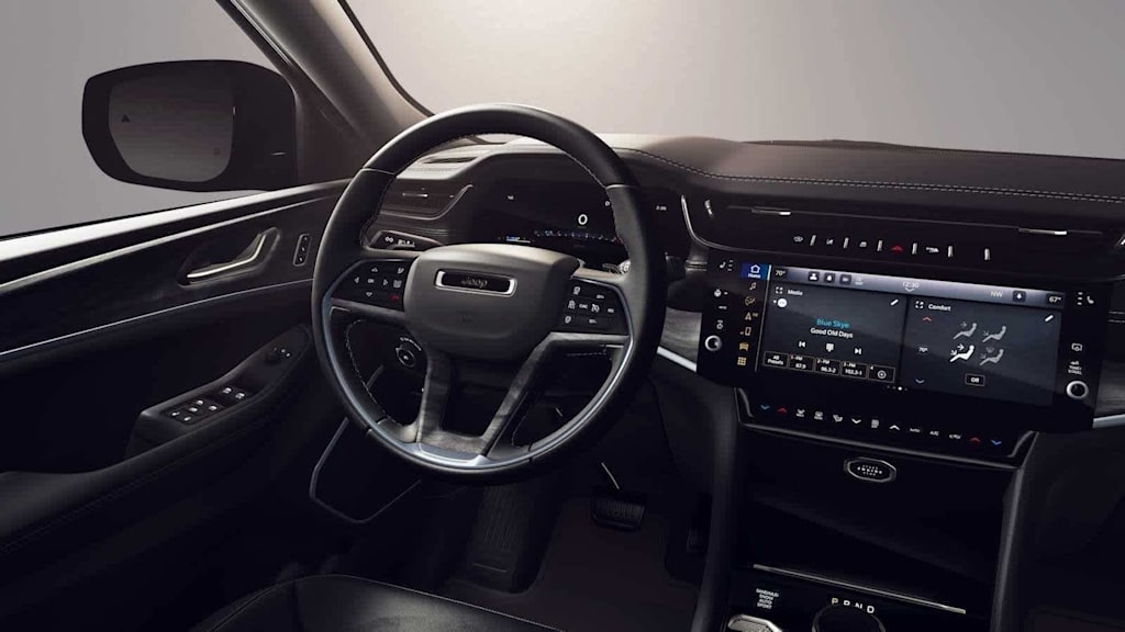 Thumbnail: 2026 Jeep Grand Cherokee - 15