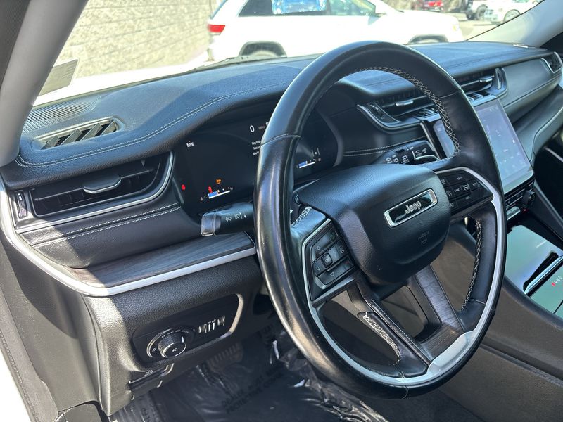 Thumbnail: 2021 Jeep Grand Cherokee L - 2