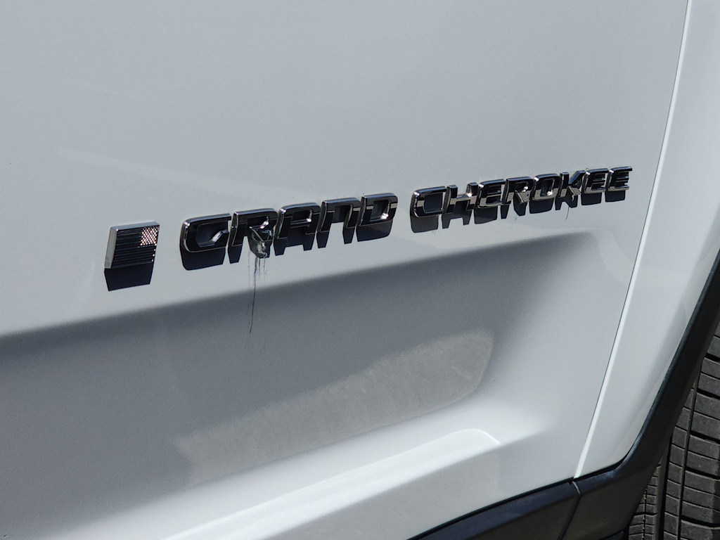 Thumbnail: 2024 Jeep Grand Cherokee L - 7