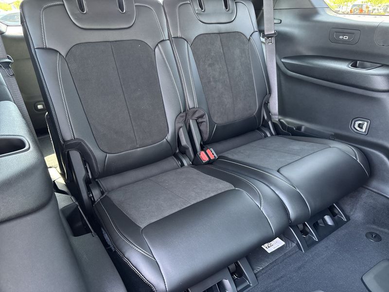 Thumbnail: 2025 Jeep Grand Cherokee L - 28