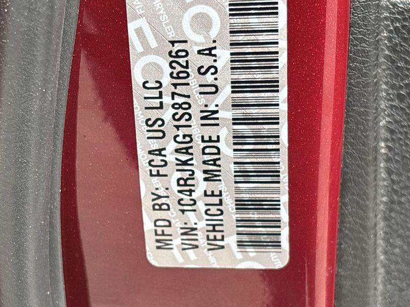 Thumbnail: 2025 Jeep Grand Cherokee L - 19