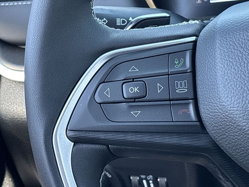 Thumbnail: 2025 Jeep Grand Cherokee L - 27