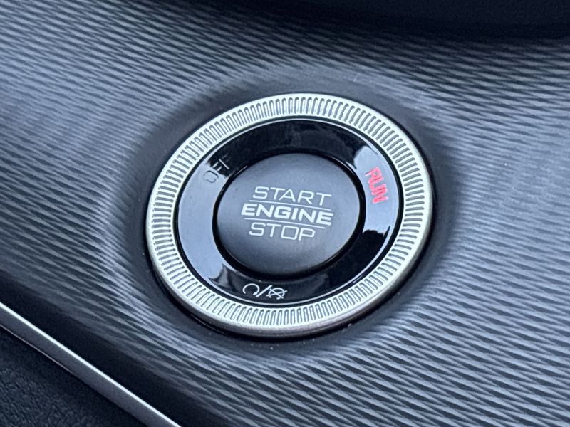 Thumbnail: 2025 Jeep Grand Cherokee L - 25