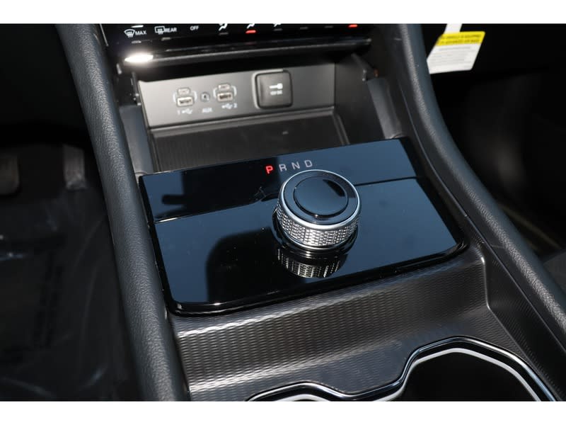 Thumbnail: 2025 Jeep Grand Cherokee L - 24