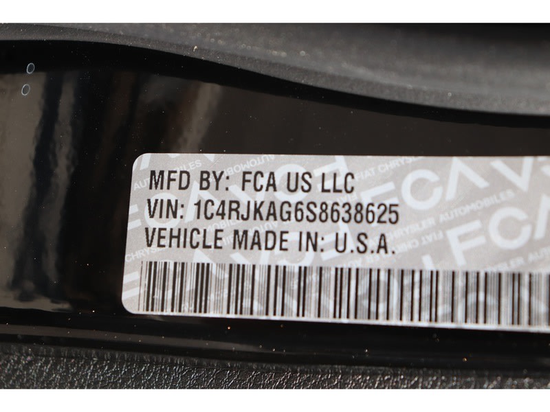 Thumbnail: 2025 Jeep Grand Cherokee L - 17