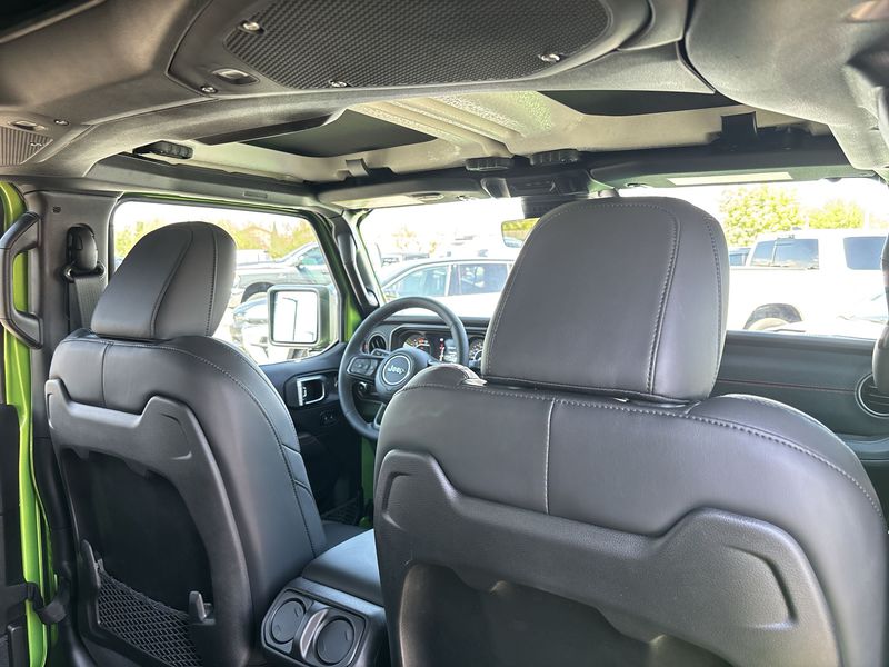 Thumbnail: 2025 Jeep Wrangler - 12