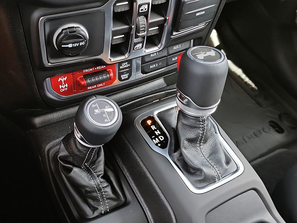 Thumbnail: 2026 Jeep Wrangler - 16