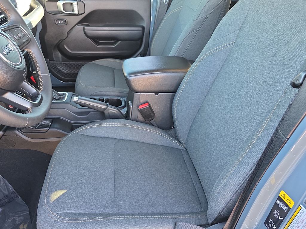 Thumbnail: 2024 Jeep Wrangler - 11