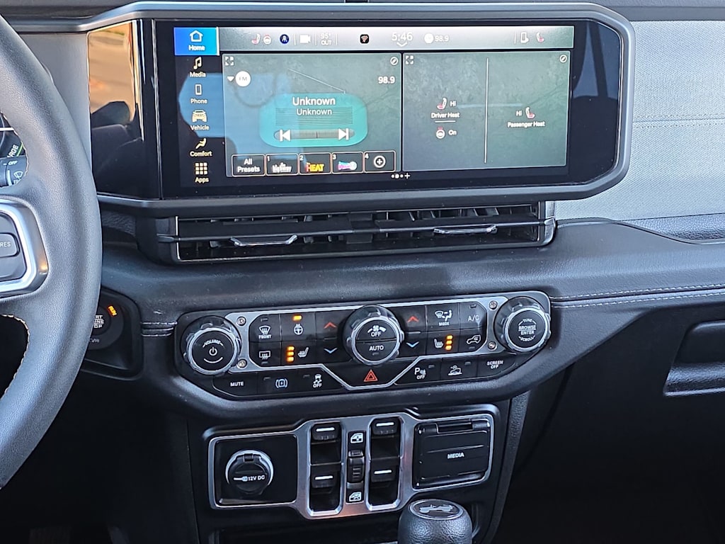 Thumbnail: 2024 Jeep Wrangler - 15