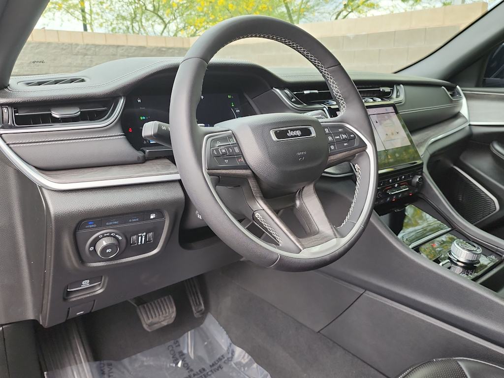 Thumbnail: 2024 Jeep Grand Cherokee - 2