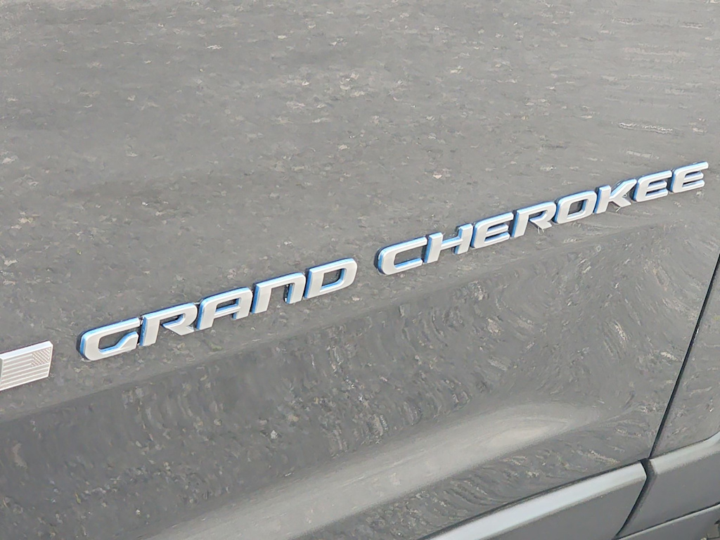 Thumbnail: 2024 Jeep Grand Cherokee - 7