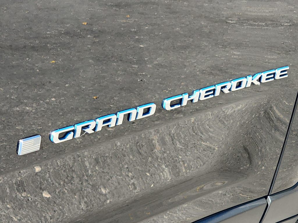 Thumbnail: 2024 Jeep Grand Cherokee - 7