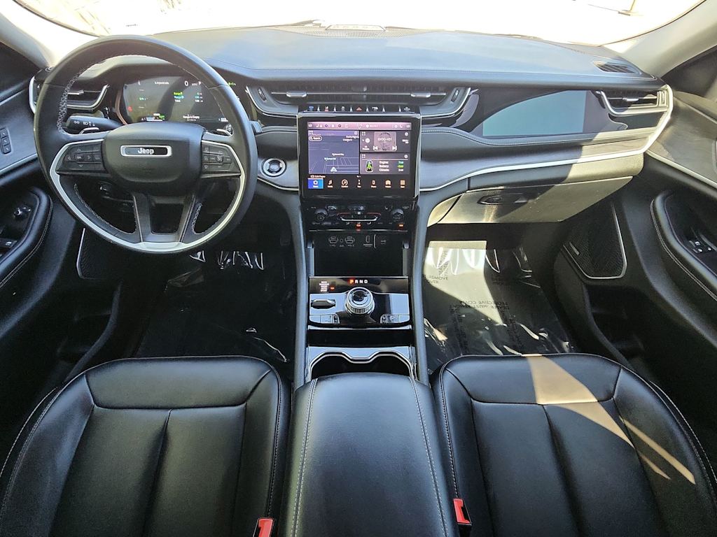 Thumbnail: 2023 Jeep Grand Cherokee - 10