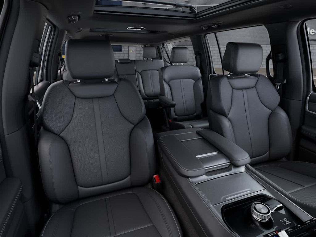 Thumbnail: 2026 Jeep Grand Wagoneer L - 10