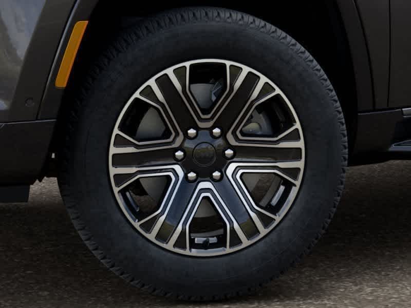 Thumbnail: 2026 Jeep Grand Wagoneer L - 7