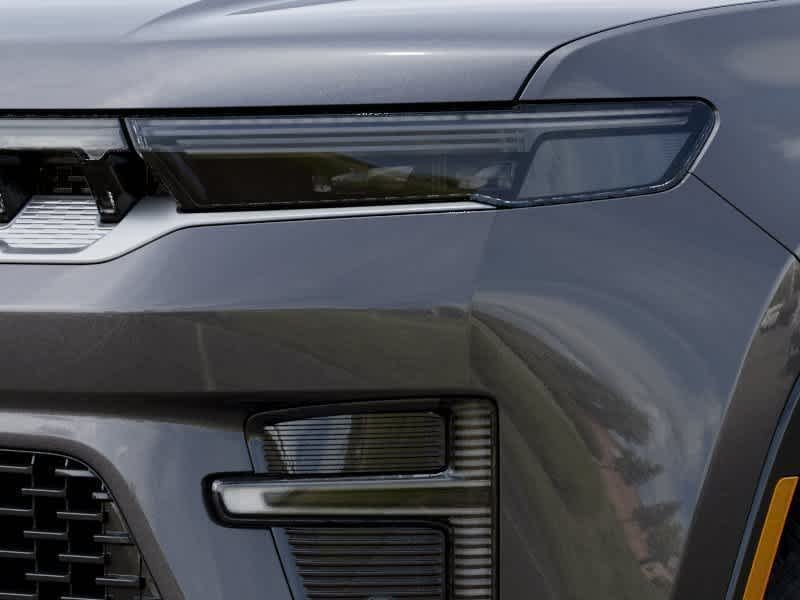 Thumbnail: 2026 Jeep Grand Wagoneer L - 19