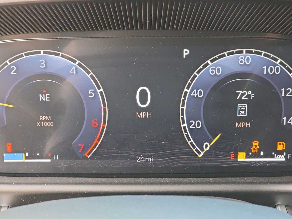 Thumbnail: 2026 Jeep Grand Wagoneer - 15