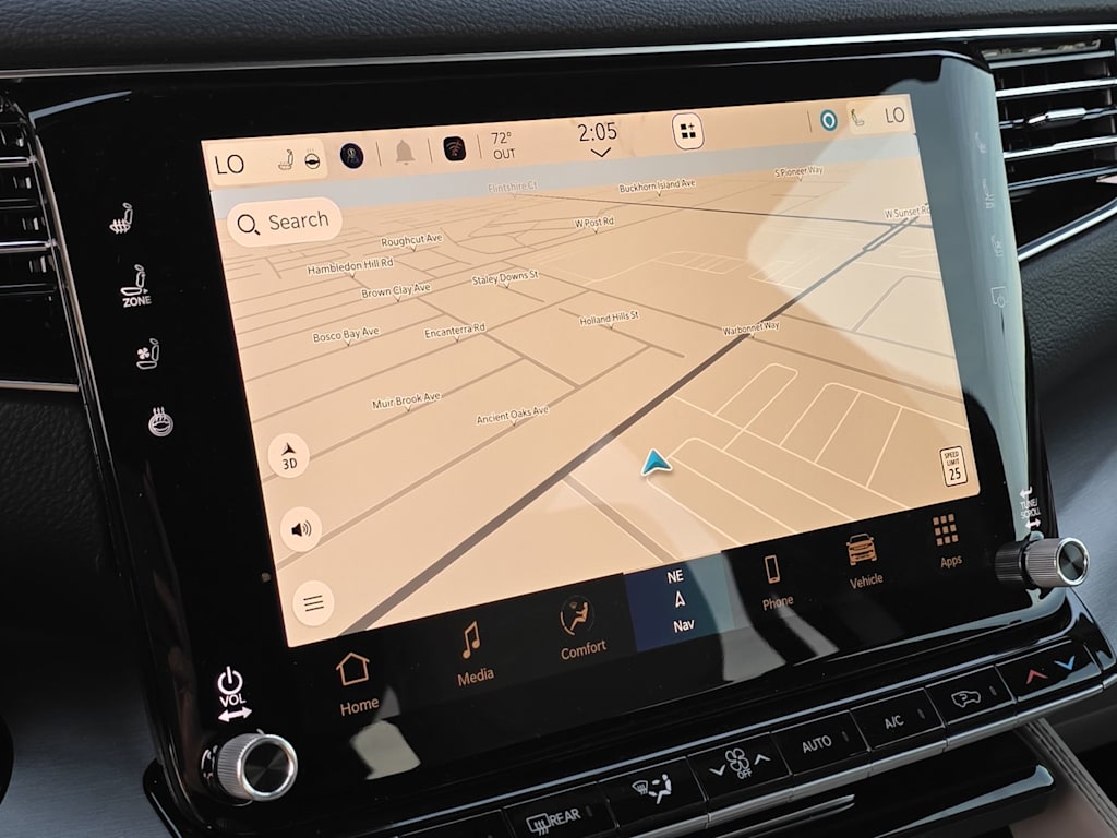 Thumbnail: 2026 Jeep Grand Wagoneer - 38