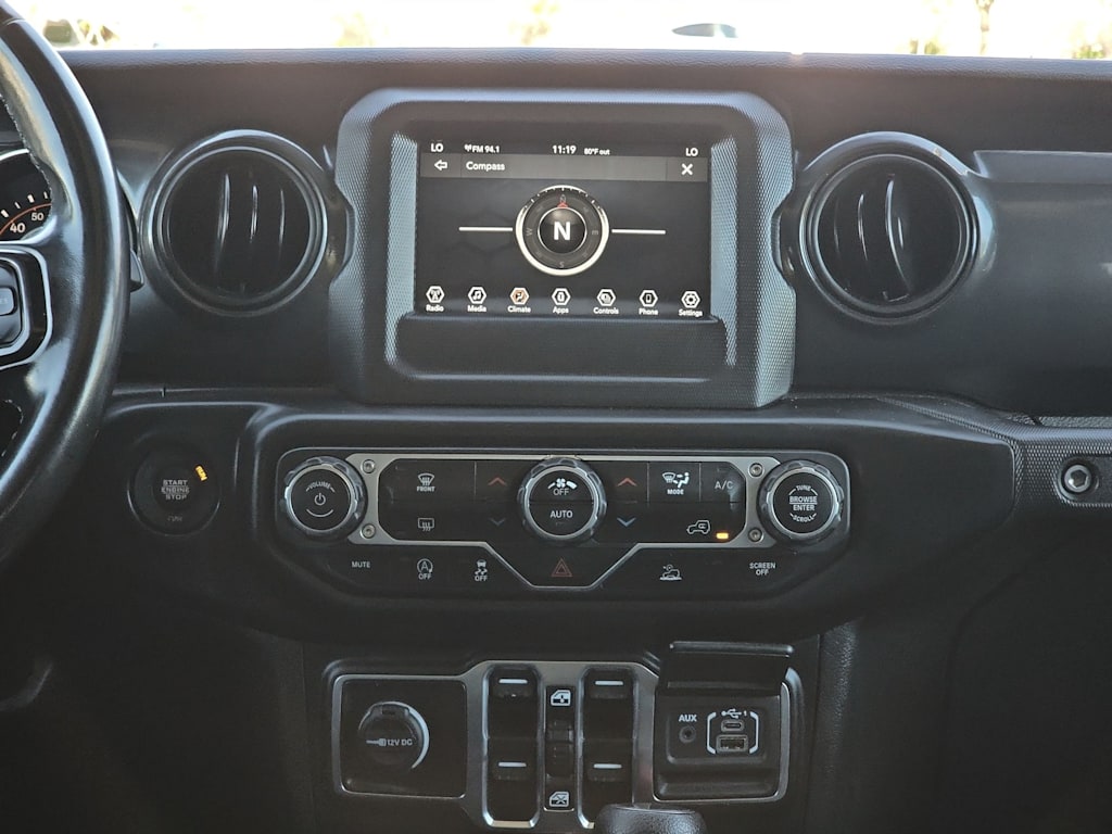 Thumbnail: 2021 Jeep Gladiator - 29