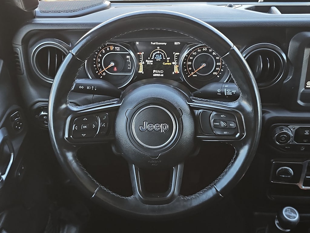 Thumbnail: 2021 Jeep Gladiator - 10