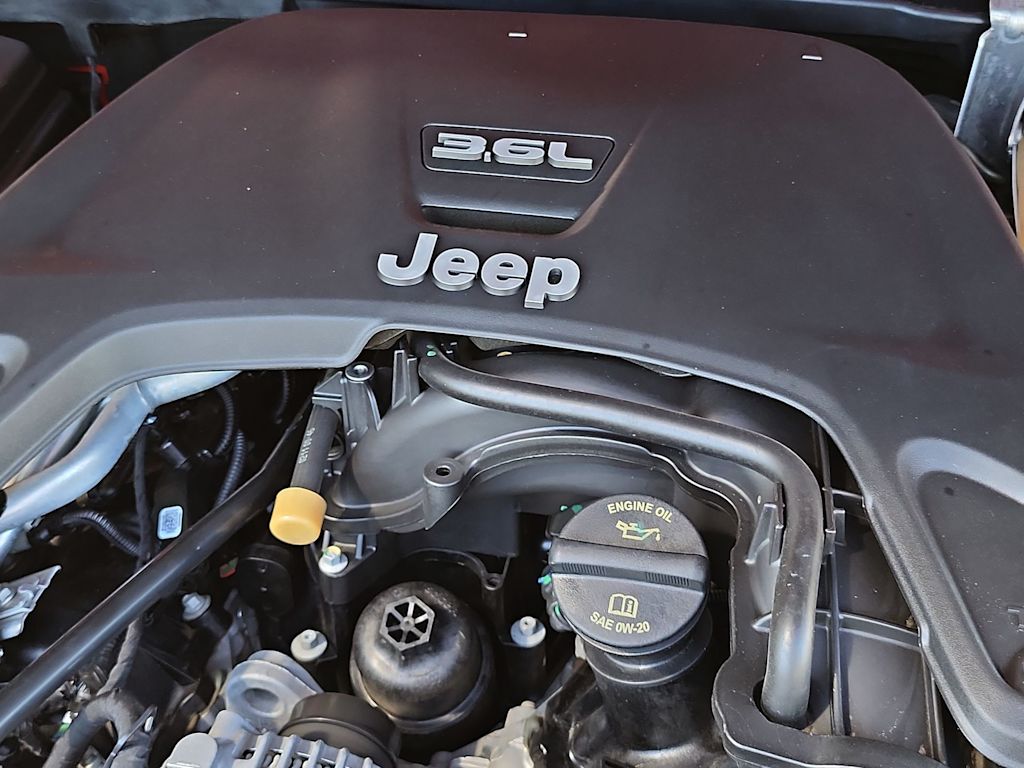 Thumbnail: 2021 Jeep Gladiator - 9