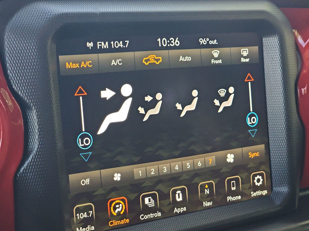 Thumbnail: 2021 Jeep Gladiator - 28