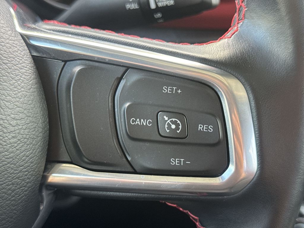 Thumbnail: 2021 Jeep Gladiator - 25