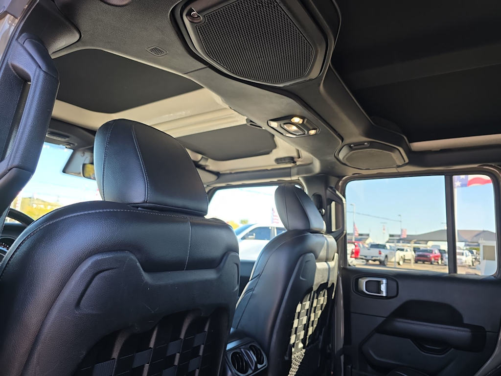 Thumbnail: 2020 Jeep Gladiator - 23